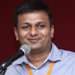 Prateek karpe Social Media